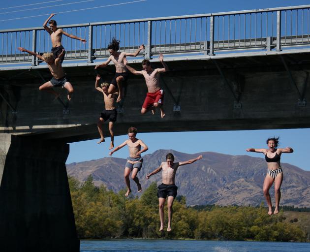 Jumping Off Bridges A Lesson on Peer Pressure Jeremy S Myers